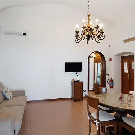 Apartment La Cannonata *